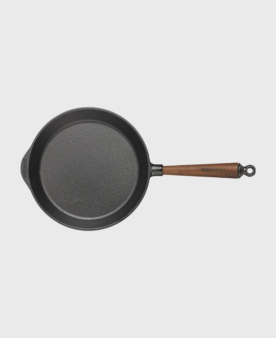 skeppshult-walnut-bratpfanne-26-cm-gusseisen-holzgriff image 2